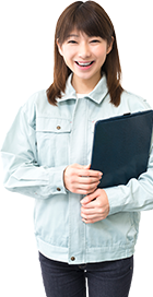 女性スタッフ写真
